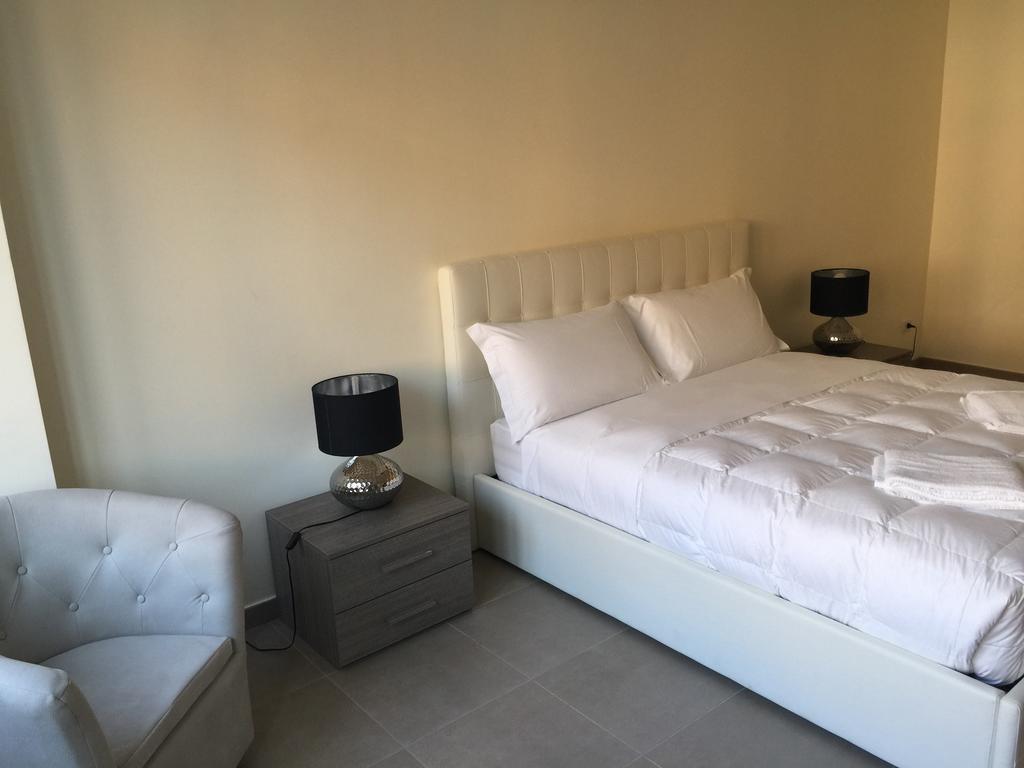 3Jolie Rooms Verona Esterno foto